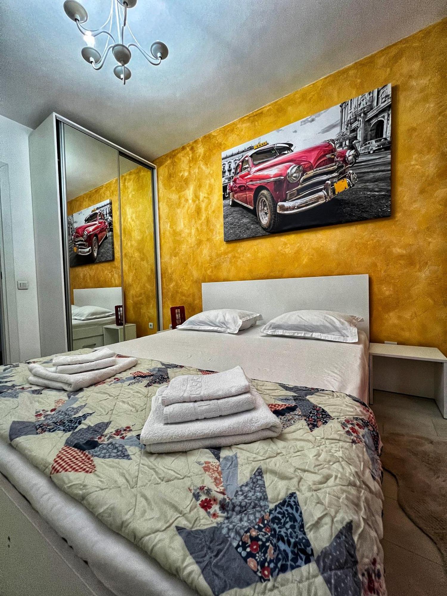Boutique Park Residences 5 Bukares Bagian luar foto